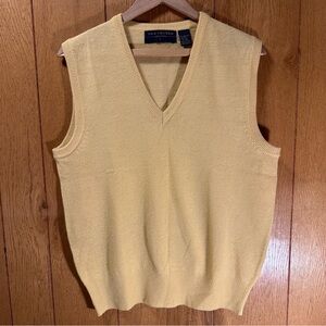 Van Heusen Men's V-Neck Sweater Vest Yellow Academia Preppy Wool-Blend 90% Wool